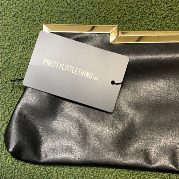 Clutch - Picture 3 of 3